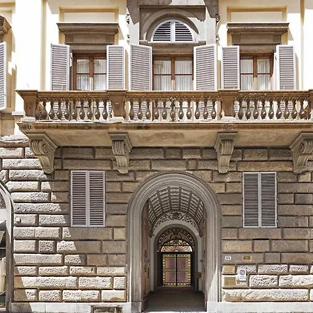 Tornabuoni Dream-2